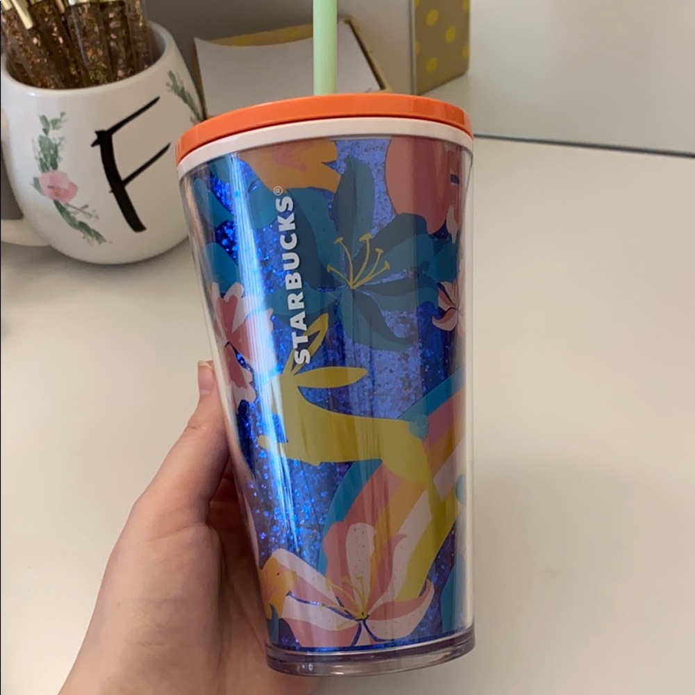 Starbucks Flower Floral Cold Cup 16 oz